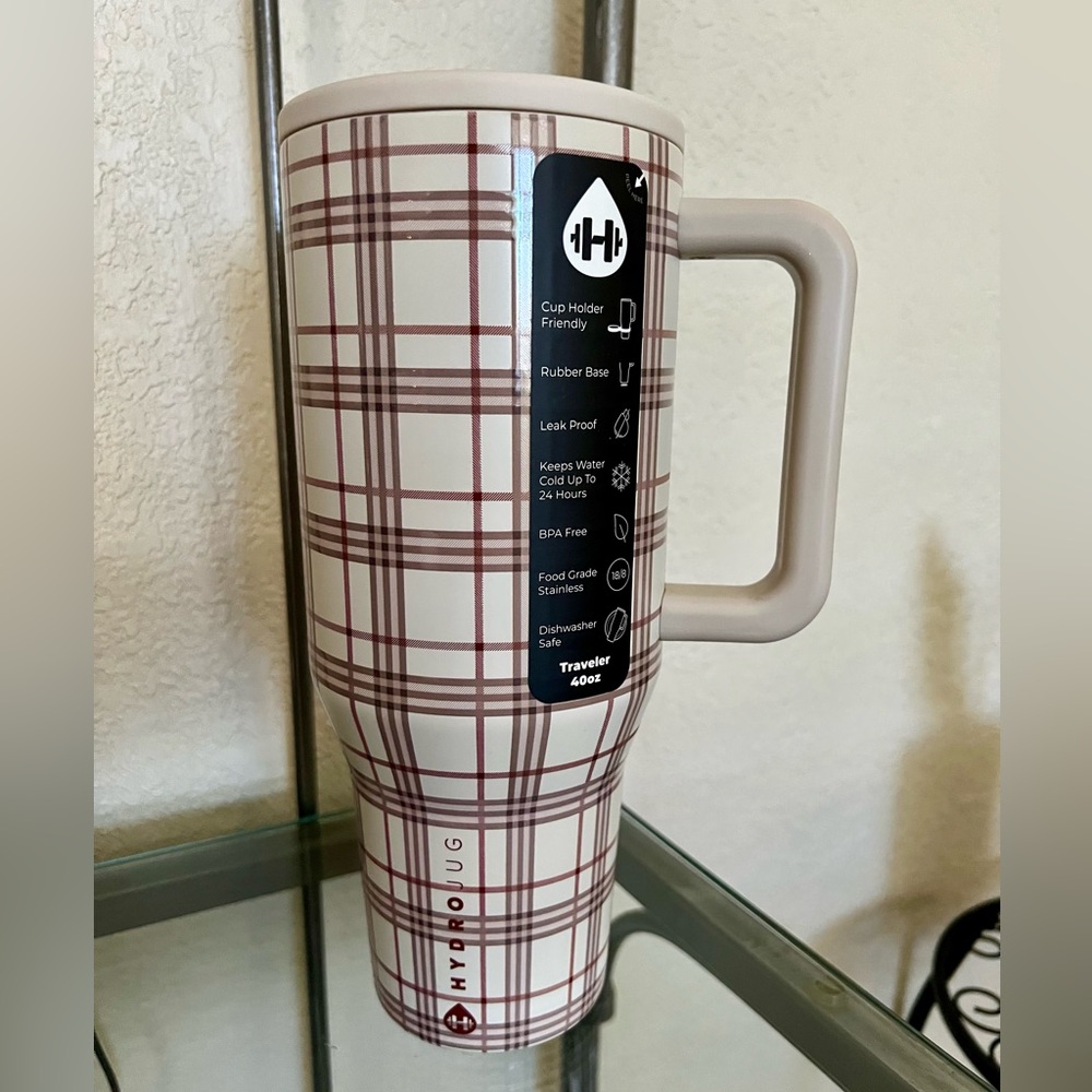 NWT 40oz HydroJug - Blair